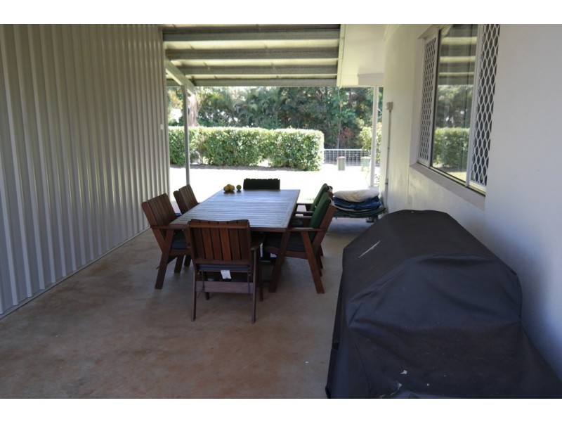 Lake Eacham QLD 4884