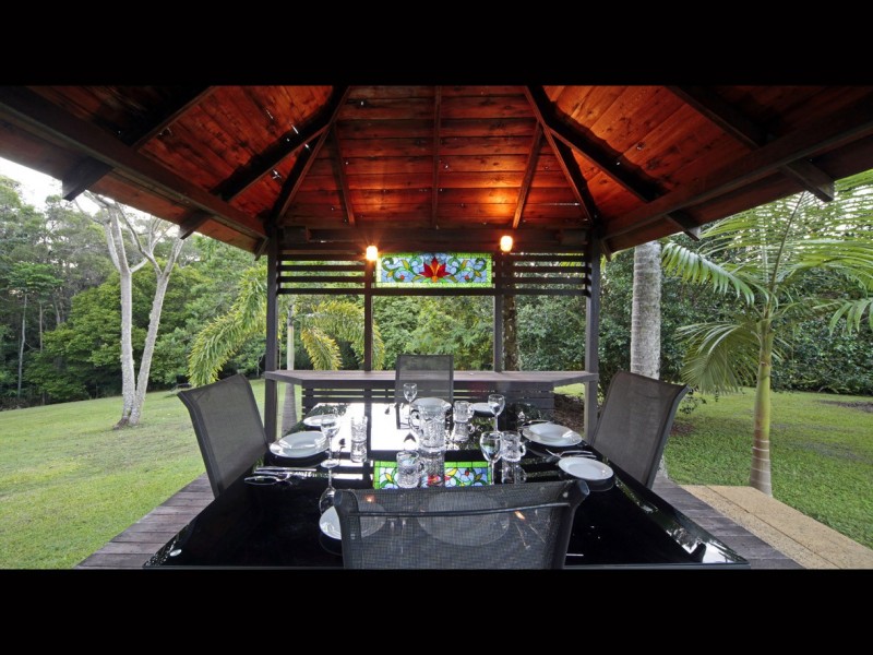 Lake Eacham QLD 4884