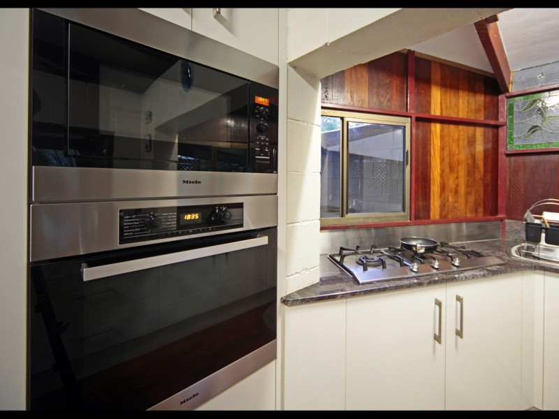 Lake Eacham QLD 4884