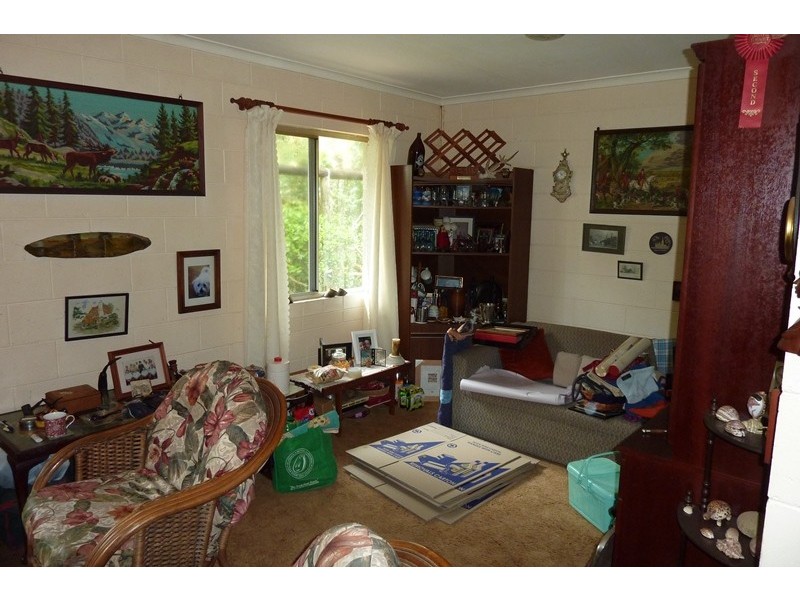 Lake Eacham QLD 4884