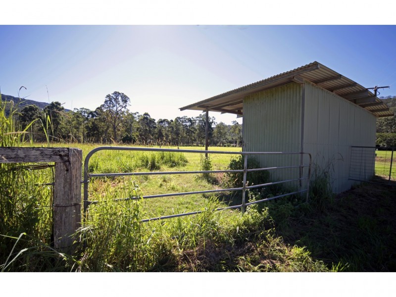 Carrington QLD 4883