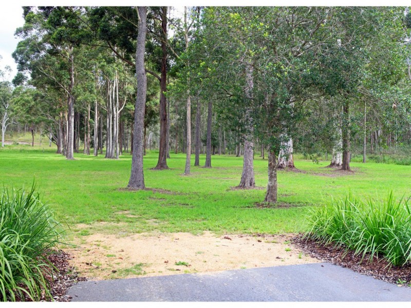 Carrington QLD 4883