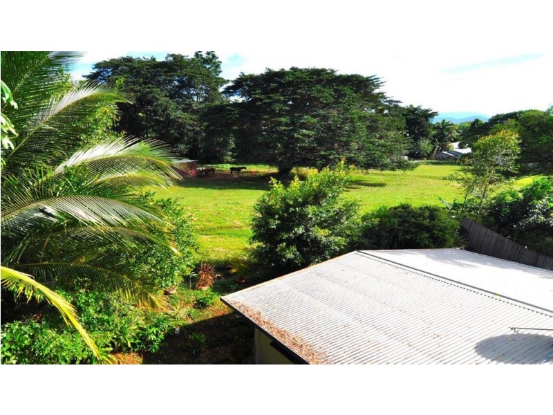 6 ANIVAS CLOSE, Freshwater QLD 4870