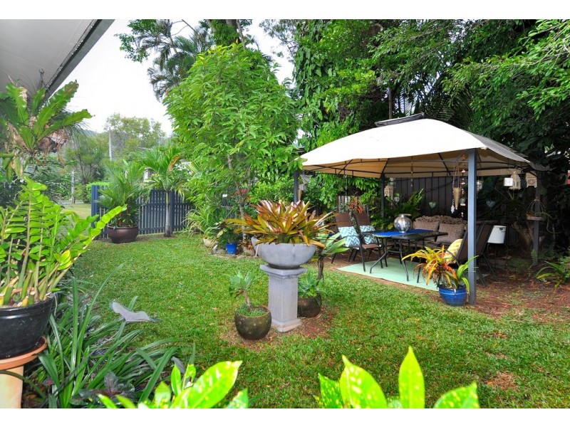 6 ANIVAS CLOSE, Freshwater QLD 4870