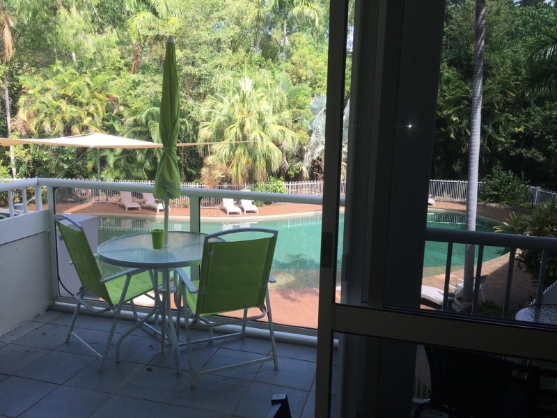 215 Coral Coast Drive, Palm Cove QLD 4879