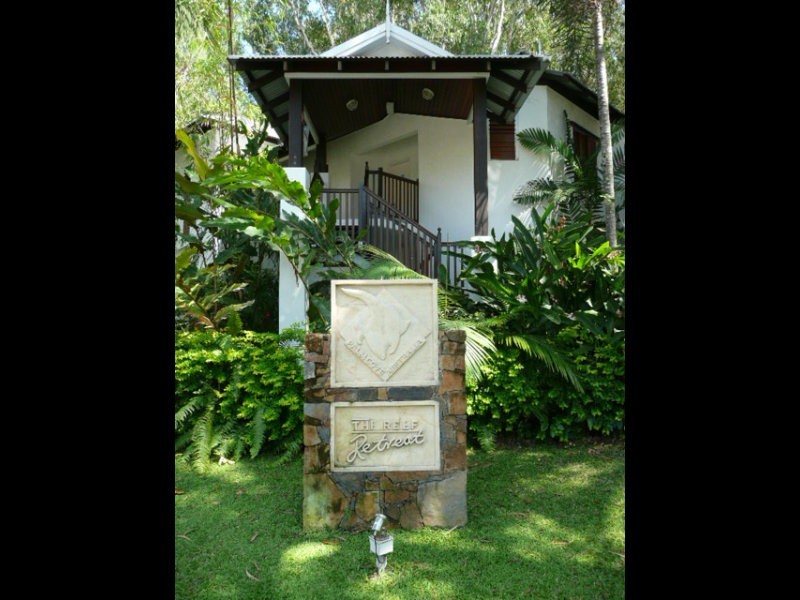 18/10 Harpa Street, Palm Cove QLD 4879