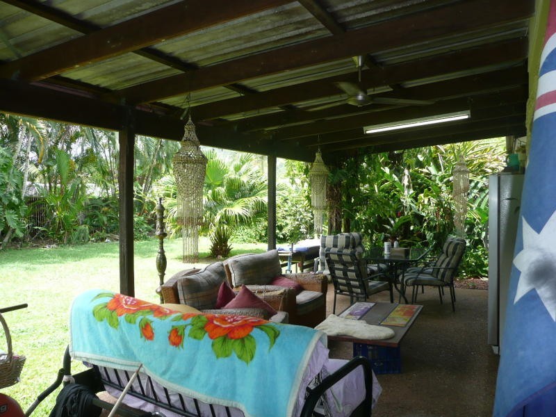 15 Kokopo Close, Trinity Beach QLD 4879