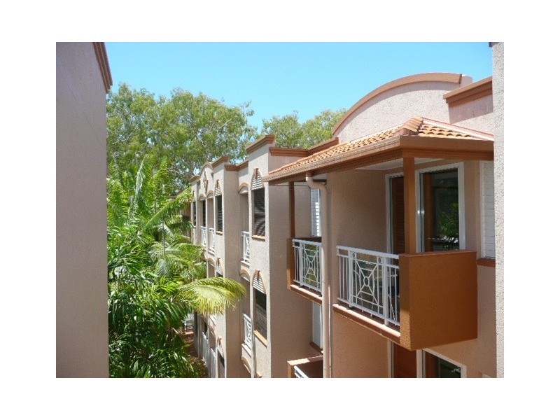 308/139 Williams Esplanade, Palm Cove QLD 4879