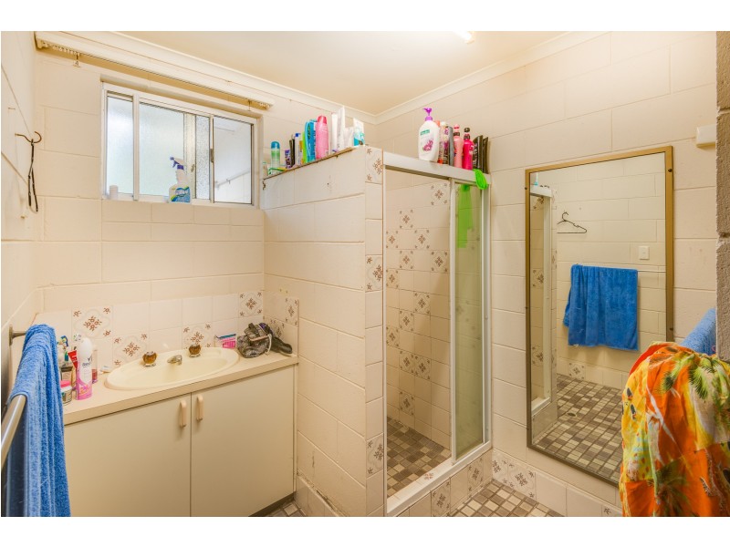 5 MOROBE CLOSE, Trinity Beach QLD 4879