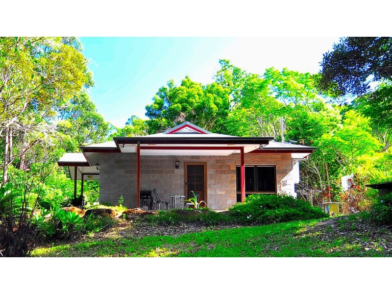 135 STONEY CREEK ROAD, Speewah QLD 4881