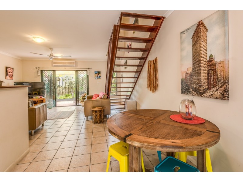 3/65 CEDAR ROAD, Palm Cove QLD 4879