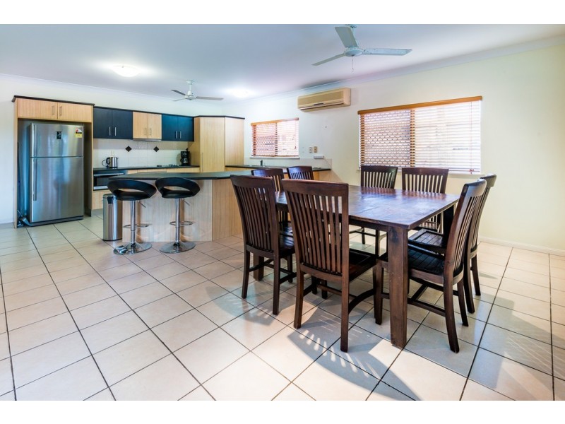 4 TEEWAH STREET, Kewarra Beach QLD 4879