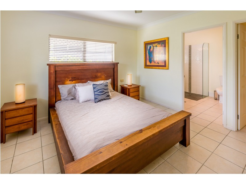 4 TEEWAH STREET, Kewarra Beach QLD 4879