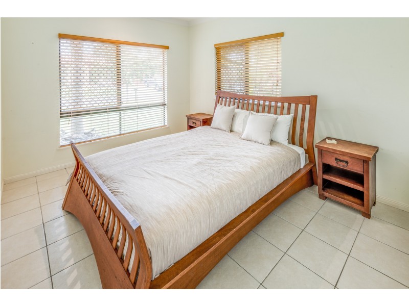 4 TEEWAH STREET, Kewarra Beach QLD 4879