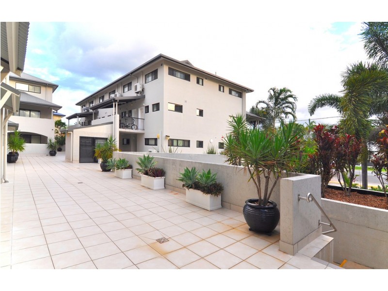 22/82-86 MARTYN STREET, Cairns City QLD 4870