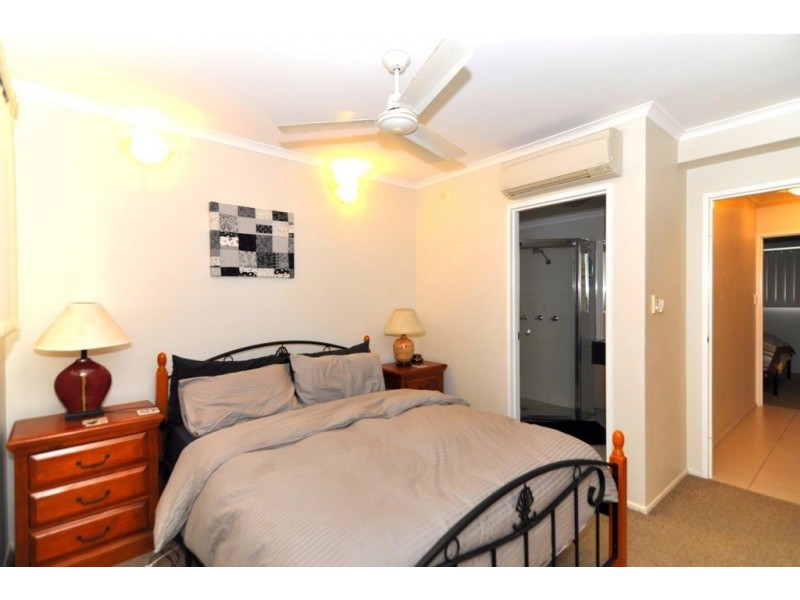 22/82-86 MARTYN STREET, Cairns City QLD 4870