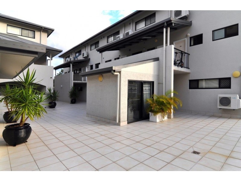 22/82-86 MARTYN STREET, Cairns City QLD 4870