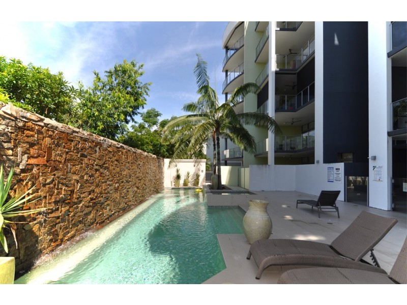 207 @ 174 Grafton Street, Cairns QLD 4870