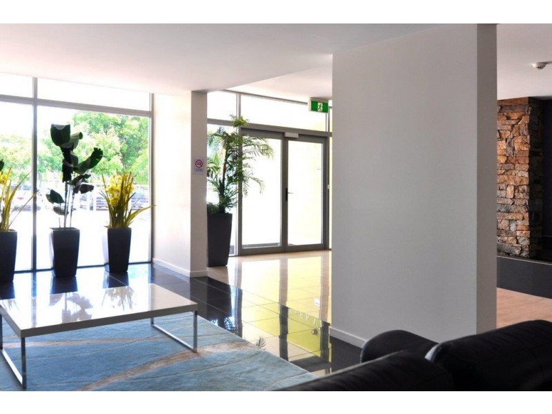 207 @ 174 Grafton Street, Cairns QLD 4870