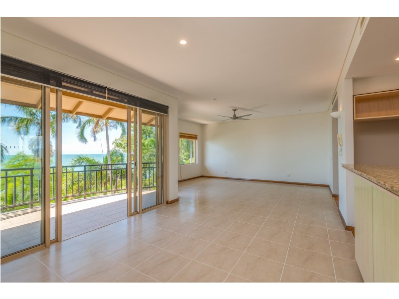 3/13 COLONEL CUMMINGS DRIVE, Palm Cove QLD 4879