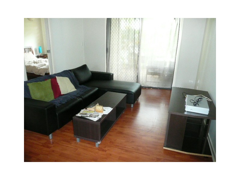 1/15 Amphora Street, Palm Cove QLD 4879
