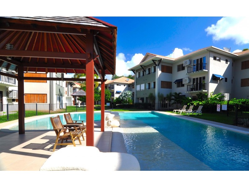 Clifton Beach QLD 4879