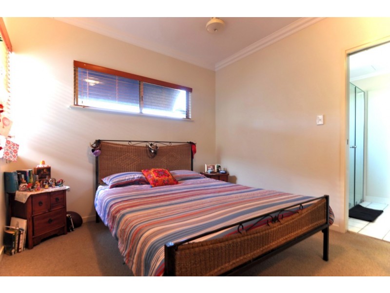 Clifton Beach QLD 4879