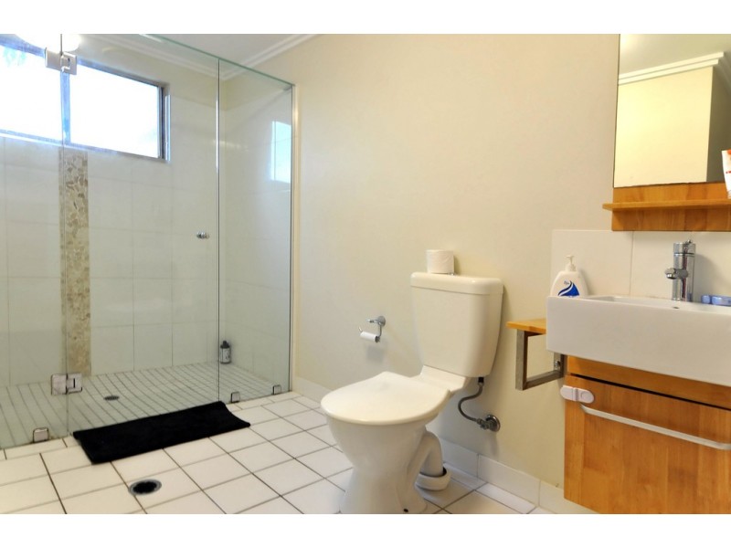 Clifton Beach QLD 4879