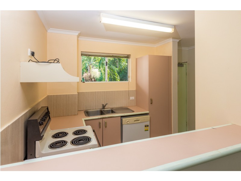 227 Coral Coast Drive, Palm Cove QLD 4879