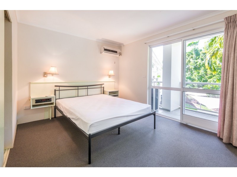 227 Coral Coast Drive, Palm Cove QLD 4879