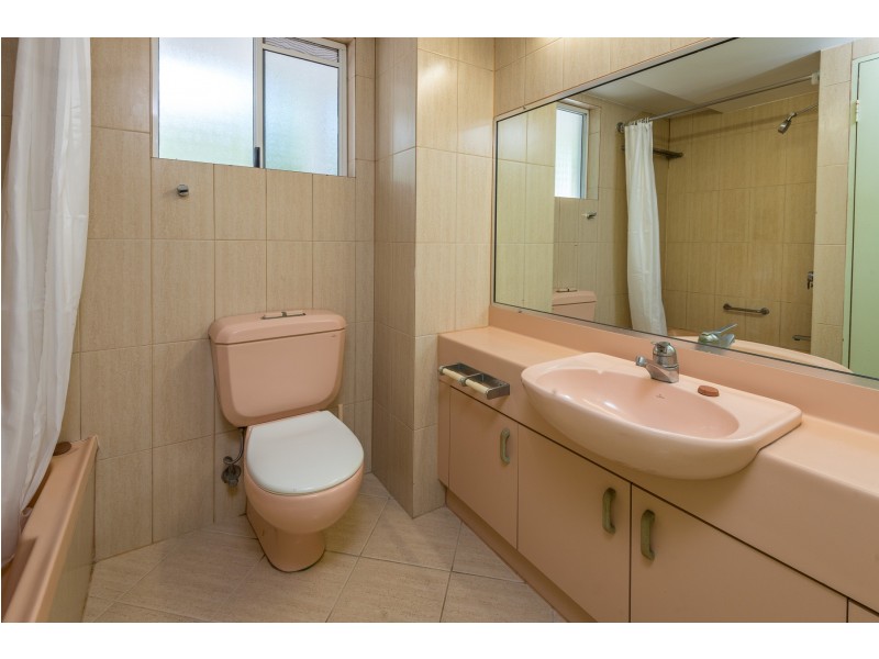 227 Coral Coast Drive, Palm Cove QLD 4879