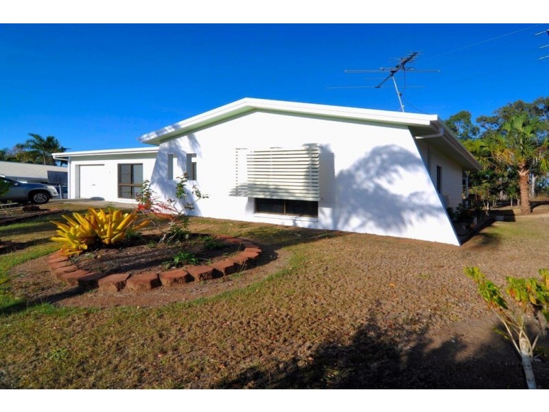 15 Palm Close, Mareeba QLD 4880