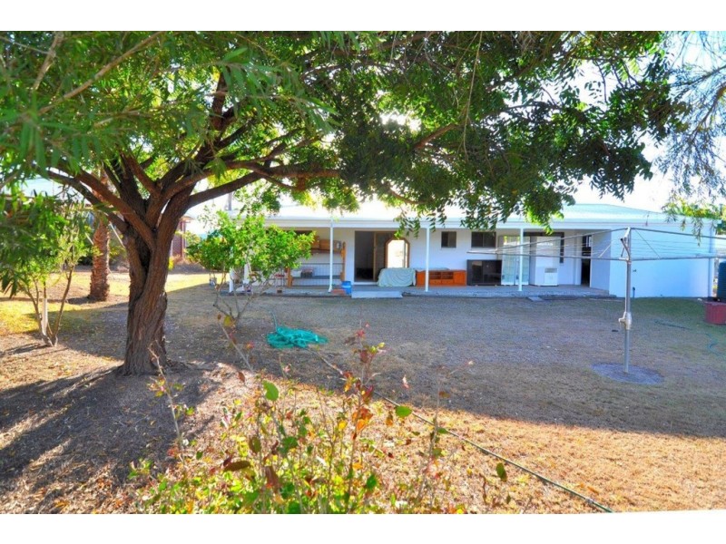 15 Palm Close, Mareeba QLD 4880