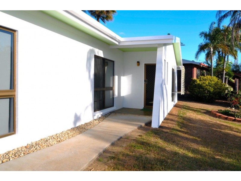 15 Palm Close, Mareeba QLD 4880