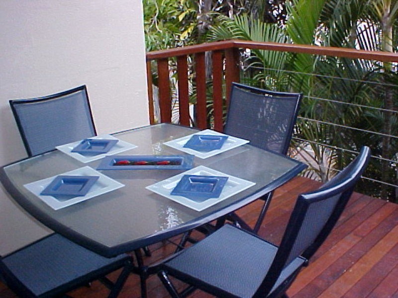 1/15 Amphora Street, Palm Cove QLD 4879