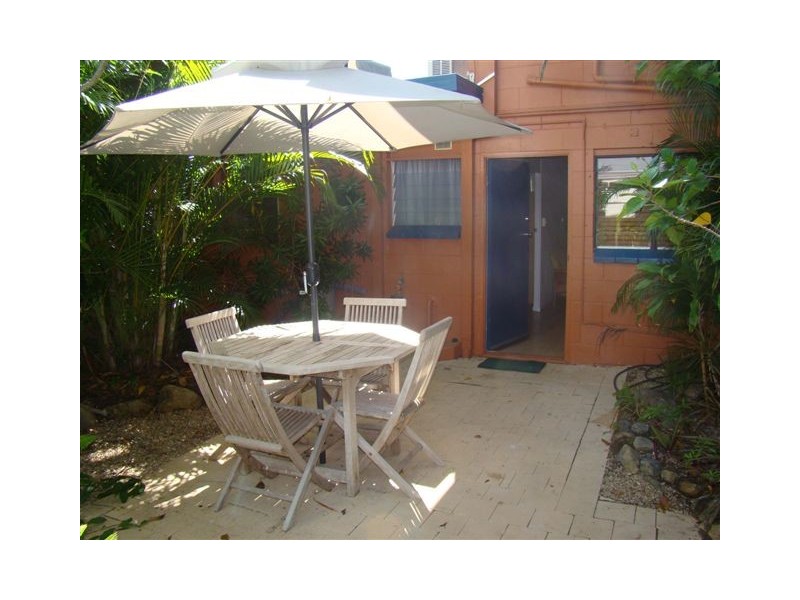 3/9-11 Amphora Street, Palm Cove QLD 4879