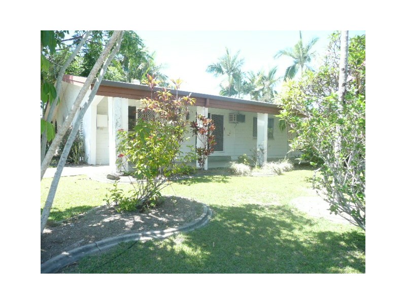 16 Cayley Strret, Trinity Beach QLD 4879