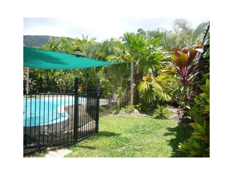 78 Veivers, Palm Cove QLD 4879