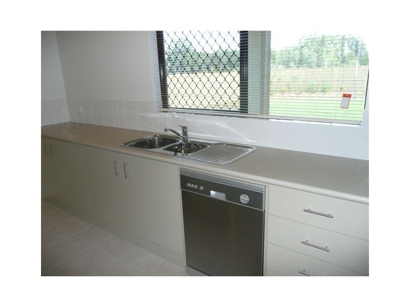 77 Roberts Drive, Trinity Beach QLD 4879