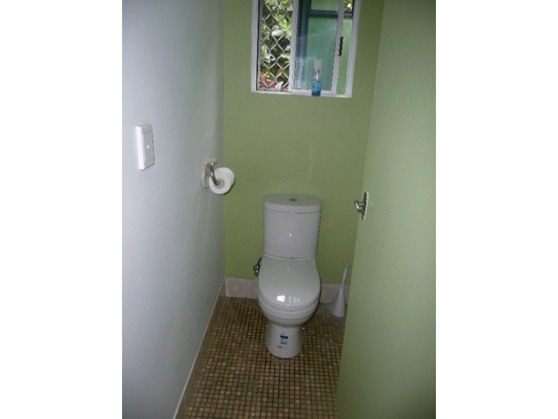 2/20 Terebra St, Palm Cove QLD 4879