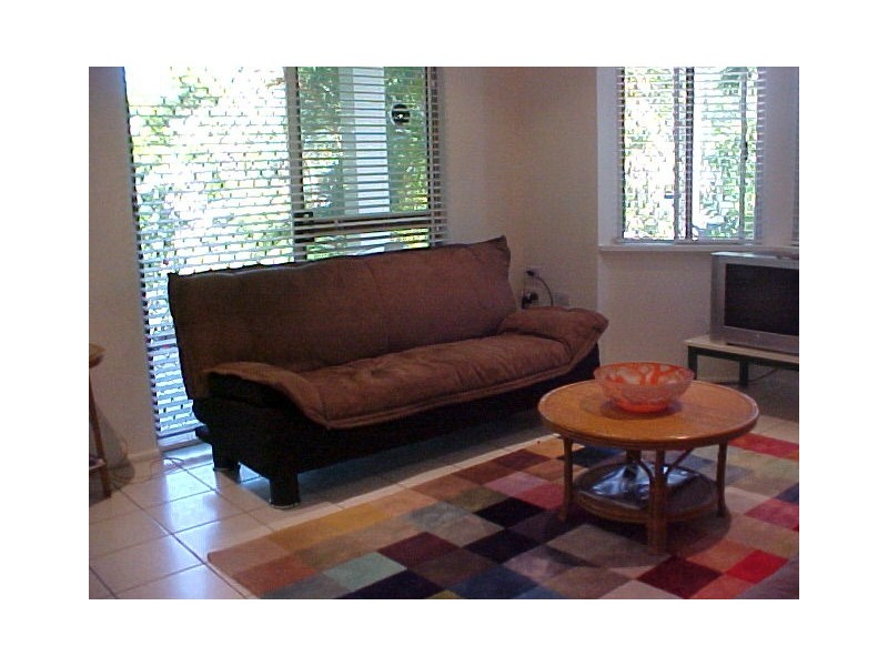 2/20 Terebra St, Palm Cove QLD 4879