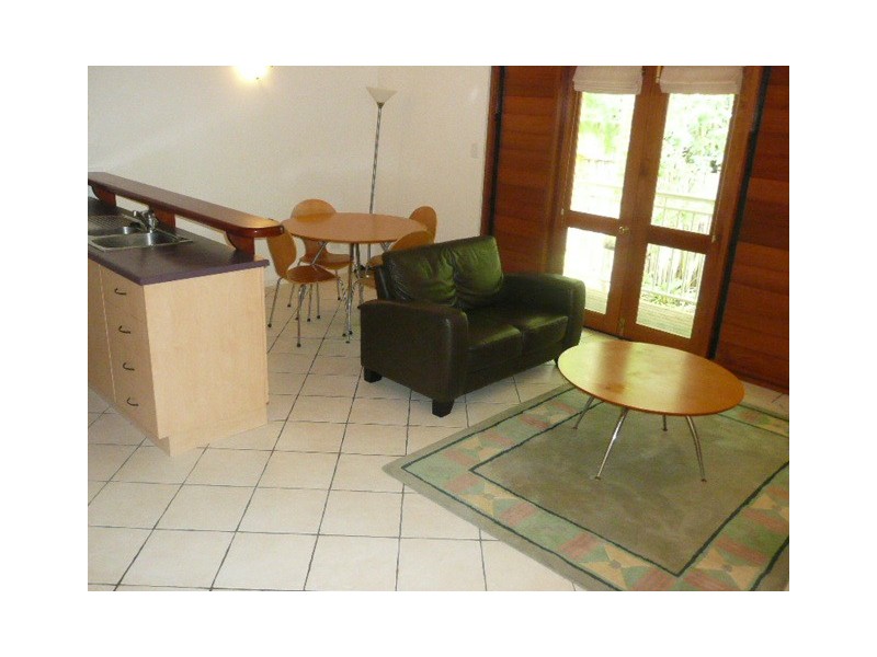 6/26 Oliva St, Palm Cove QLD 4879