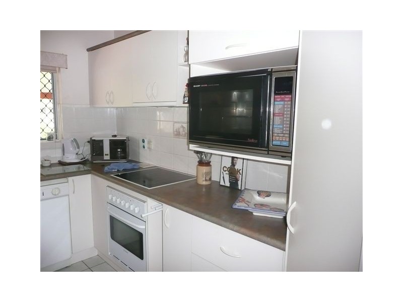 17 Connemara Close, Trinity Beach QLD 4879