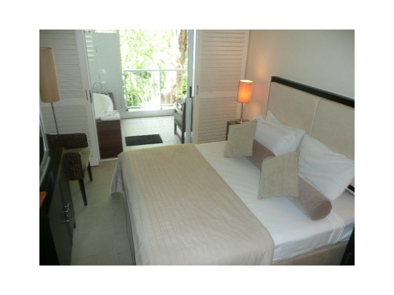 5437/123 Williams Esplanade, Palm Cove QLD 4879