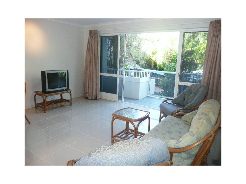 115 Tiger  Coral Coast Drive, Palm Cove QLD 4879