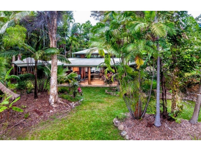 24 Pellowe Street, Clifton Beach QLD 4879