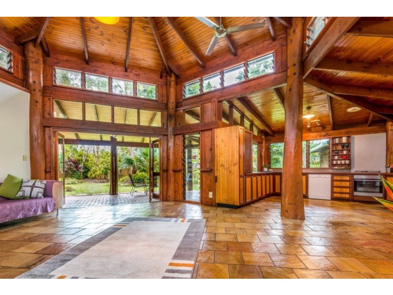 24 Pellowe Street, Clifton Beach QLD 4879