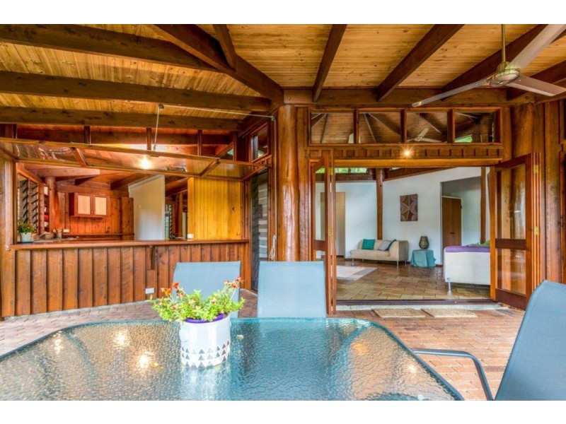 24 Pellowe Street, Clifton Beach QLD 4879