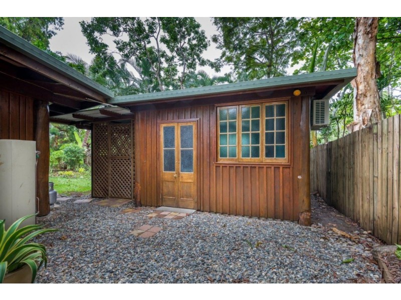 24 Pellowe Street, Clifton Beach QLD 4879