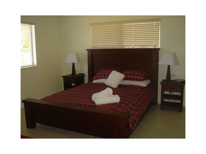 4 Teewah Close, Kewarra Beach QLD 4879